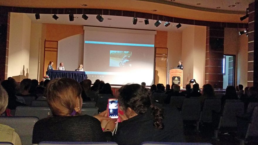 &Pi;&alpha;&rho;&alpha;&kappa;&omicron;&lambda;&omicron;ύ&theta;&eta;&sigma;&eta; &omicron;&mu;&iota;&lambda;&iota;ώ&nu; &gamma;&iota;&alpha; &tau;&eta; &delta;&eta;&mu;ό&sigma;&iota;&alpha; &upsilon;&gamma;&epsilon;ί&alpha;