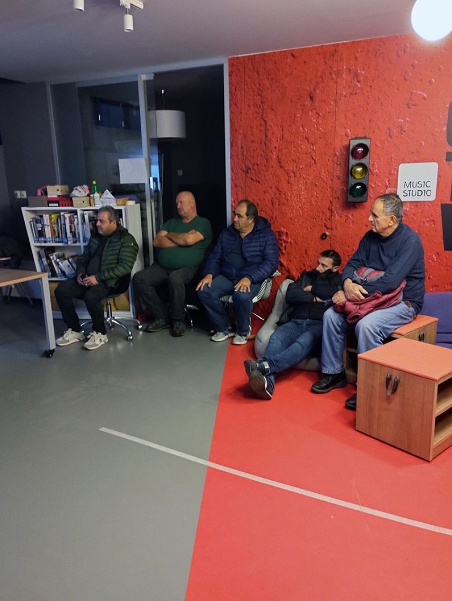 &Epsilon;&pi;ί&sigma;&kappa;&epsilon;&psi;&eta; &sigma;&tau;&eta; &Delta;&eta;&mu;ό&sigma;&iota;&alpha; &Beta;&iota;&beta;&lambda;&iota;&omicron;&theta;ή&kappa;&eta; &Delta;&rho;ά&mu;&alpha;&sigmaf;