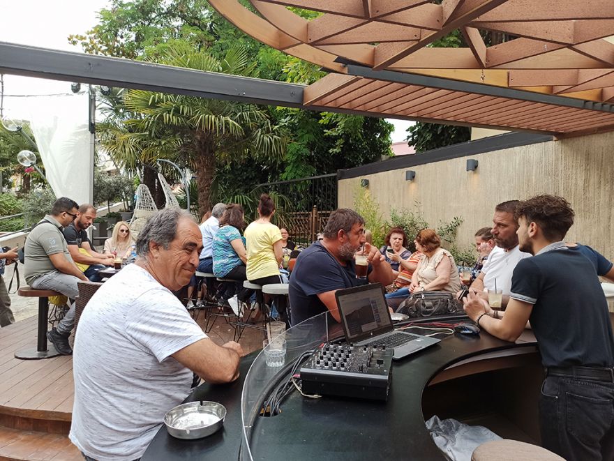 Έ&xi;&omicron;&delta;&omicron;&sigmaf; &gamma;&iota;&alpha; &kappa;&alpha;&phi;έ